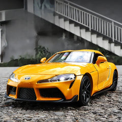 Die-Cast Alloy Model Car Toy